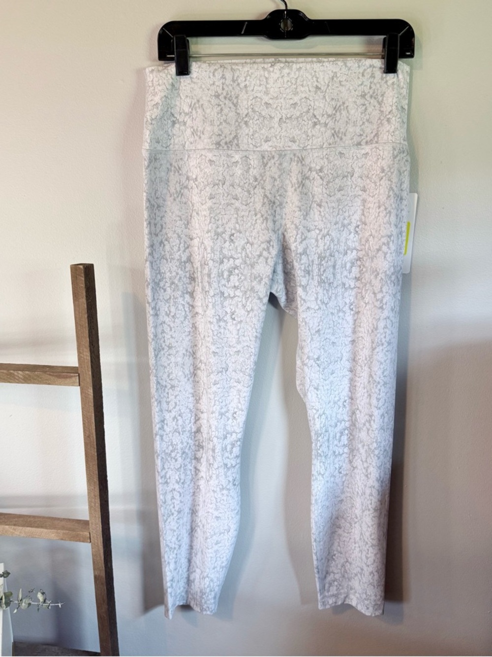 Yogalicious WATER DROPLET WHITE/GREY Leggings